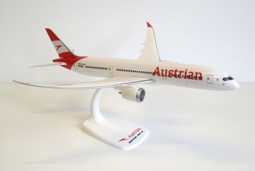 Boeing 787-9 Dreamliner Austrian Airlines OE-LPM;  1:200