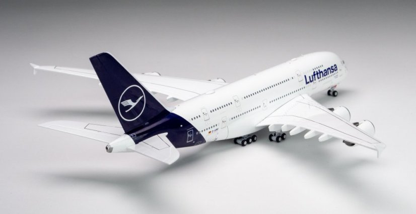 Airbus A380 Lufthansa D-AIMC;  1:400