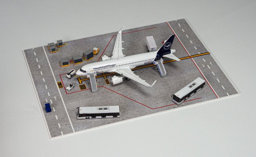 Airport diorama set 241 x 330, Lufthansa A320NEO;  1:200; Opt.1/Opt.2 - Options: with pushback truck