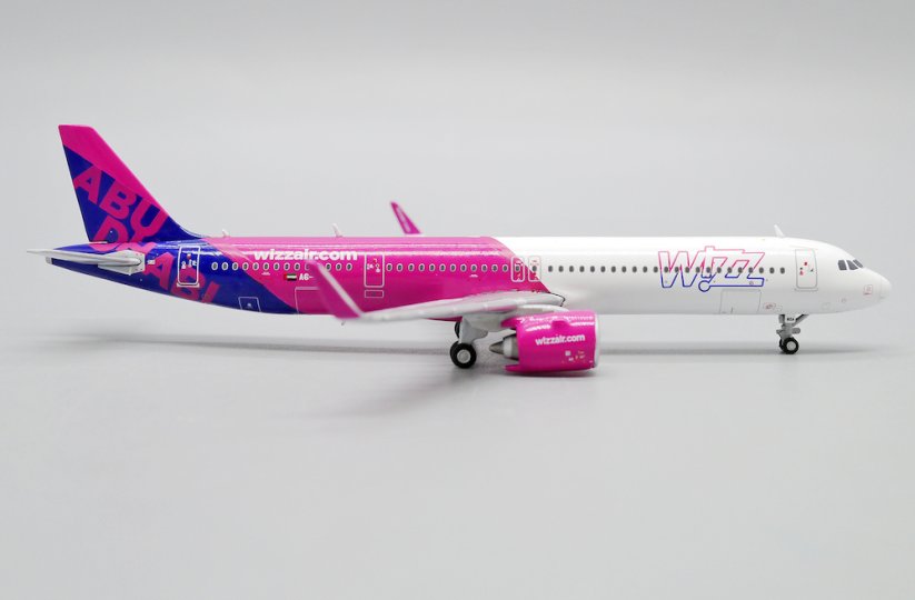 Airbus A321neo Wizz Air A6-WZA "Abu Dhabi" livery;  1:400