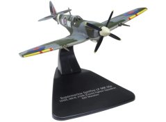 Spitfire IXE - No.310 (Czech) RAF Royal Air Force TE565, 1945;  1:72