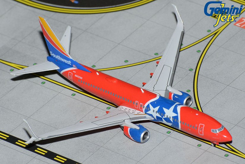 GJSWA2185 Boeing 737 800 Southwest Tennessee One N8620H