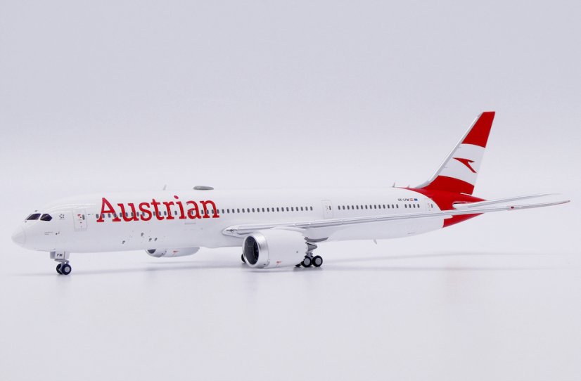 Boeing 787-9 Dreamliner Austrian Airlines OE-LPM;  1:400