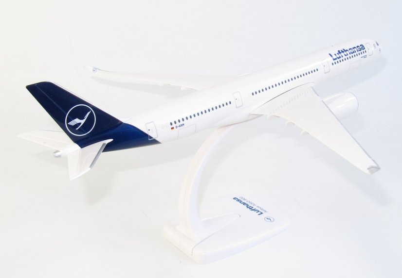 Airbus A350-900 Lufthansa D-AIXM;  1:200