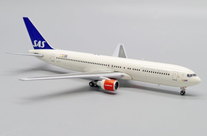 XX40030 04