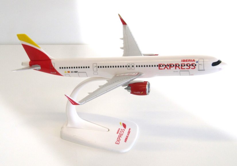 Airbus A321neo Iberia Express EC-NGP;  1:200