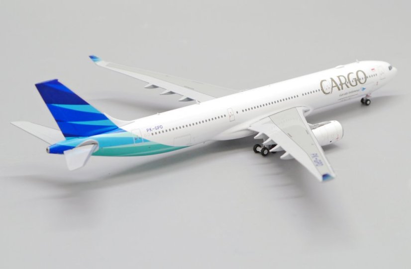 LH4251 07