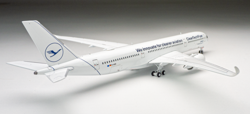 Airbus A350-900 Lufthansa D-AIVD "CleanTechFlyer" livery;  1:400