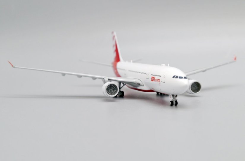 LH4208 08