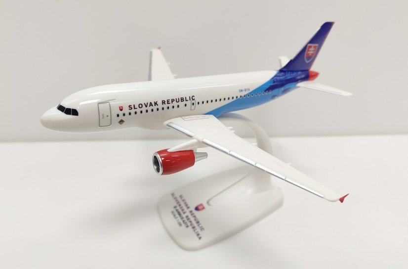 Airbus A319CJ Slovak Rupiblic OM-BYA;  1:200
