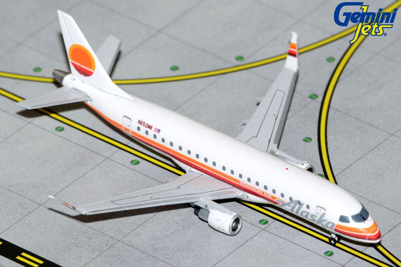 GJASA2174 Embraer ERJ175 Alaska Airlines Horizon Retro N652MK