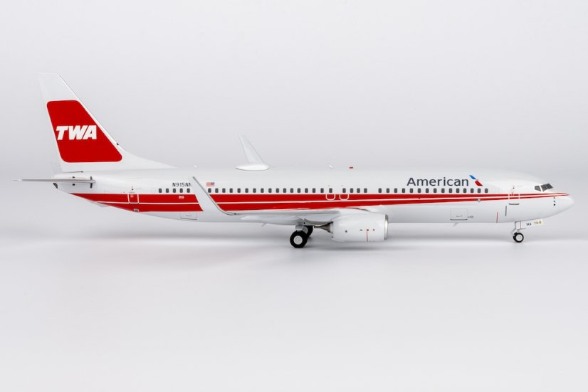 Boeing 737-800 American Airlines N915NN "TWA retro" livery;  1:200