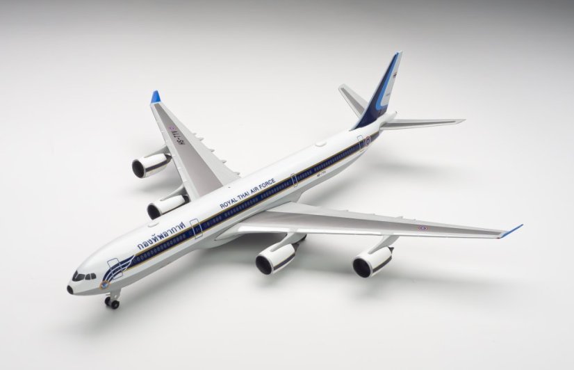 Airbus A340-500 Royal Thai Air Force HS-TYV;  1:500