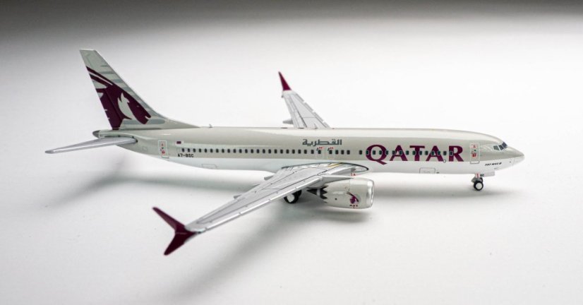 Boeing 737 MAX 8 Qatar Airways A7-BSC;  1:400